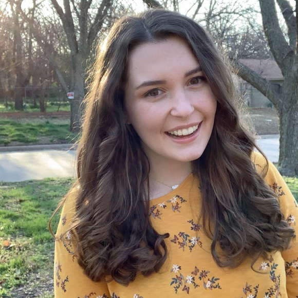 Meet your Posher, Elise - Picture 1 of 1